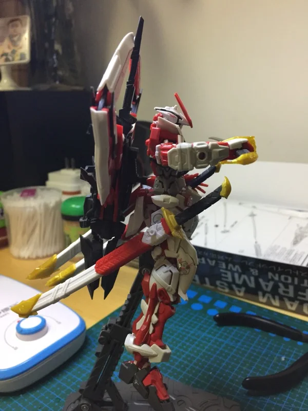BTF большой меч Тактические Оружие пакет для Bandai 1/144 RG Gundam сбивается красная рамка