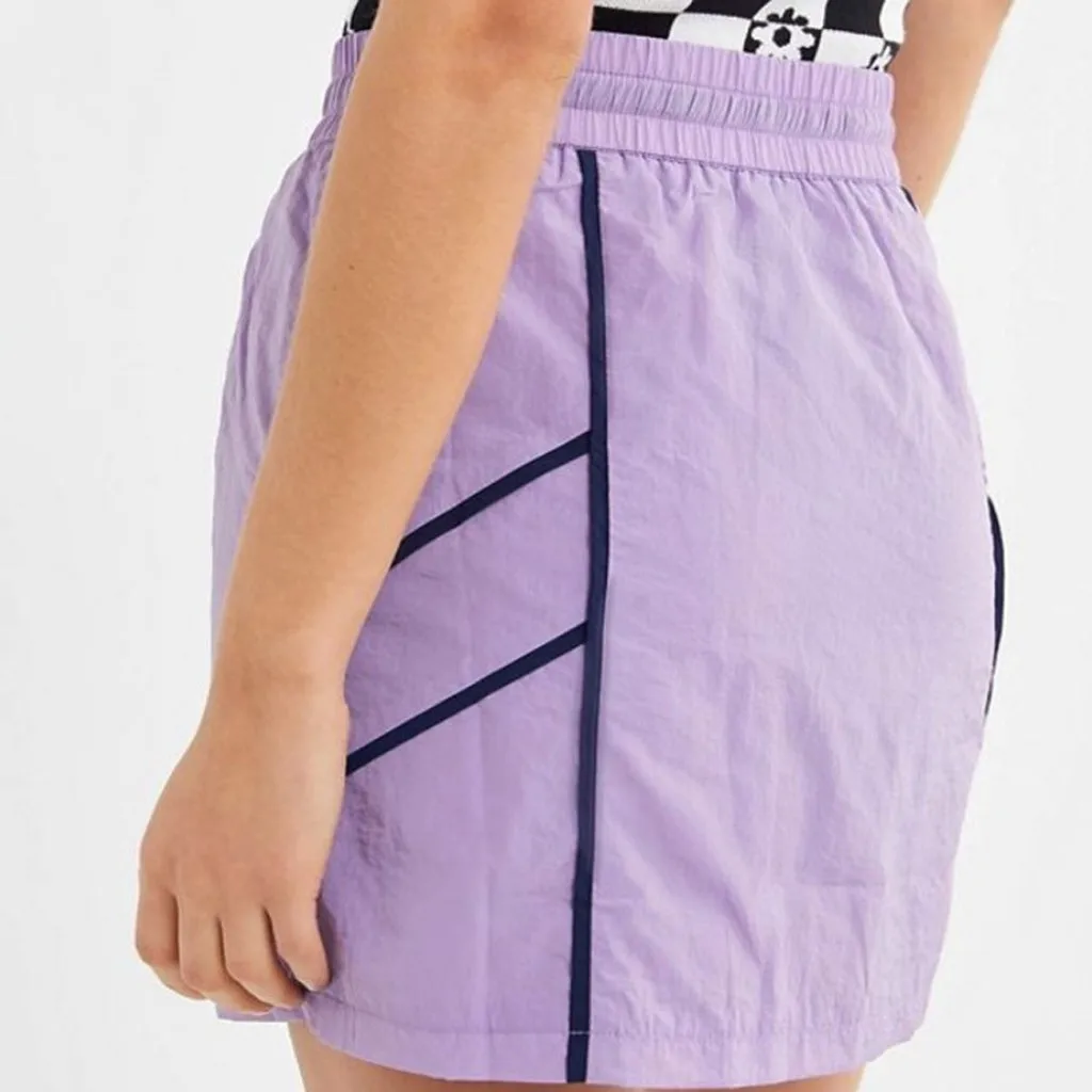 Фиолетовая однотонная облегающая юбка Спортивная мини со шнуровкой средней