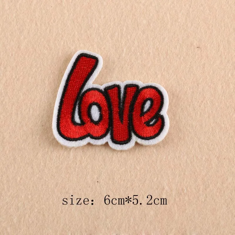 1 шт/9 шт love Iron On Patch DIY модные вышитые нашивки для одежды тканевые шитья утюгом CP1601 |