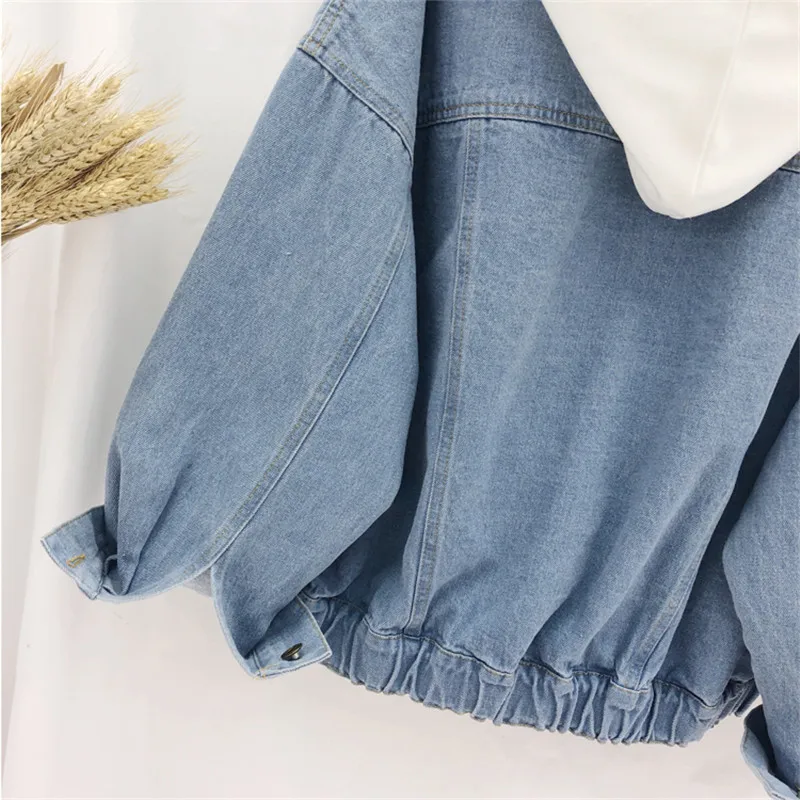 Весенняя женская джинсовая куртка 2018 модная с капюшоном Новая повседневная