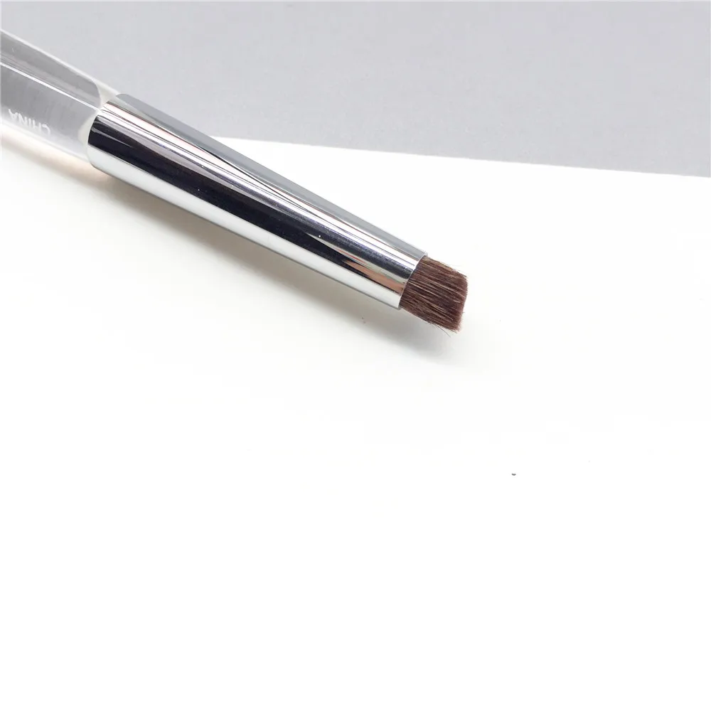 BRUSH 68 EVERYTHING EYE Eyeshadow Brush - Precision Defining Blending Shading Eye | Красота и здоровье