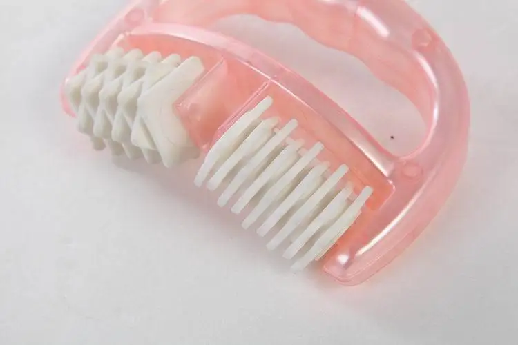 Fashion Handle Cell Roller Massage Fat Cellulite Control Massager Random Color |