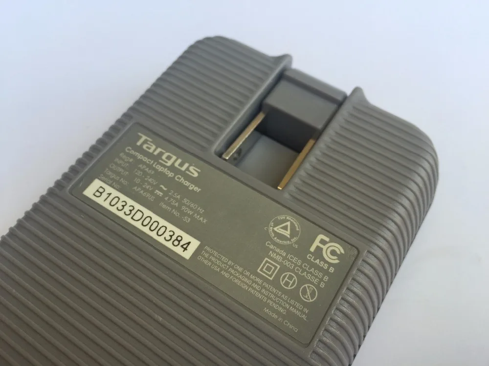 Компактное зарядное устройство для ноутбуков и планшетов складной адаптер 90 Вт