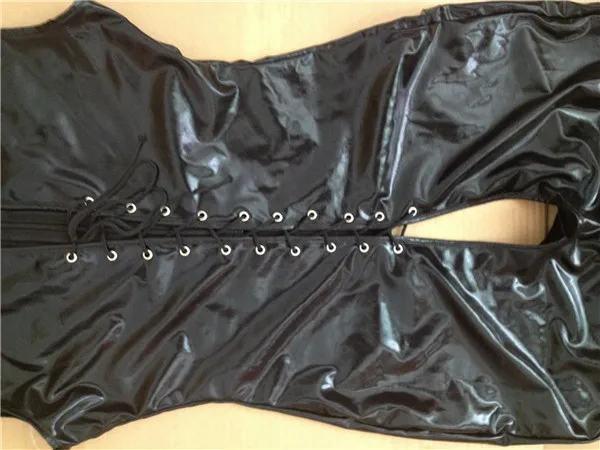 Женский комбинезон из искусственной кожи с открытой промежностью и