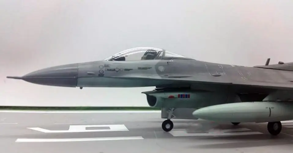 US F-16C Fighting Falcon 187th FW 88-0399-AL 1/72 diecast plane Easy model |