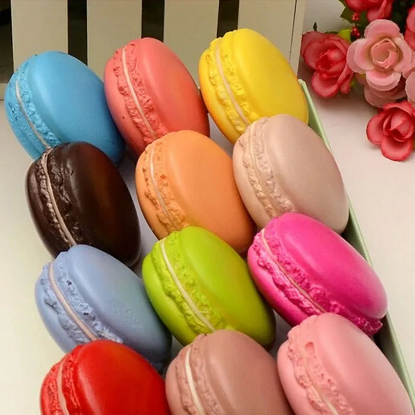 XRNT 4CM Simulation of kitchen toys Candy Colors Scented Macaron Squishy | Игрушки и хобби