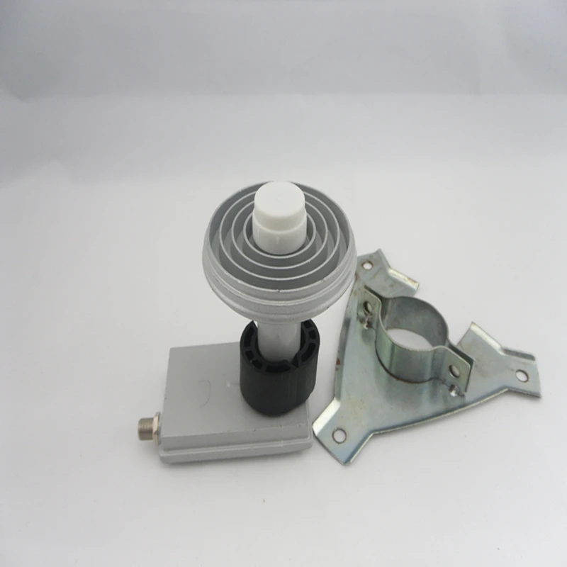 Бесплатный налог ку группа основной фокус lnbf с супер высокий низкий уровень шума