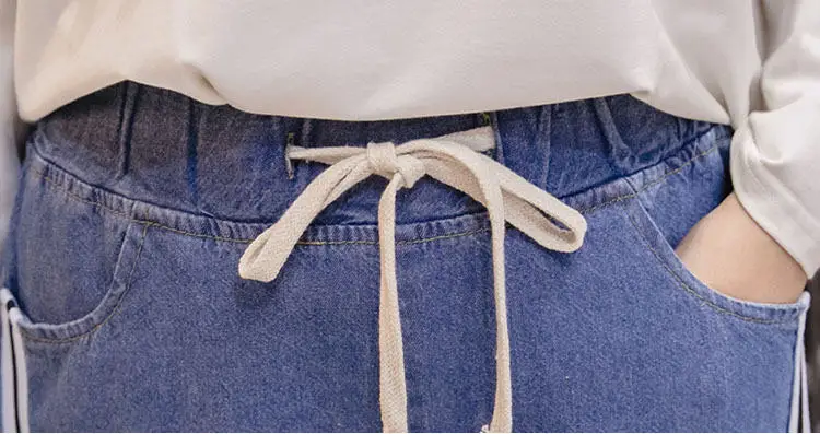 Женские джинсы размера плюс 5XL с широкими штанинами, джинсовые штаны с боковыми полосками, длинные штаны, весенние штаны для мам с эластичной резинкой на талии, синие женские брюки Q41