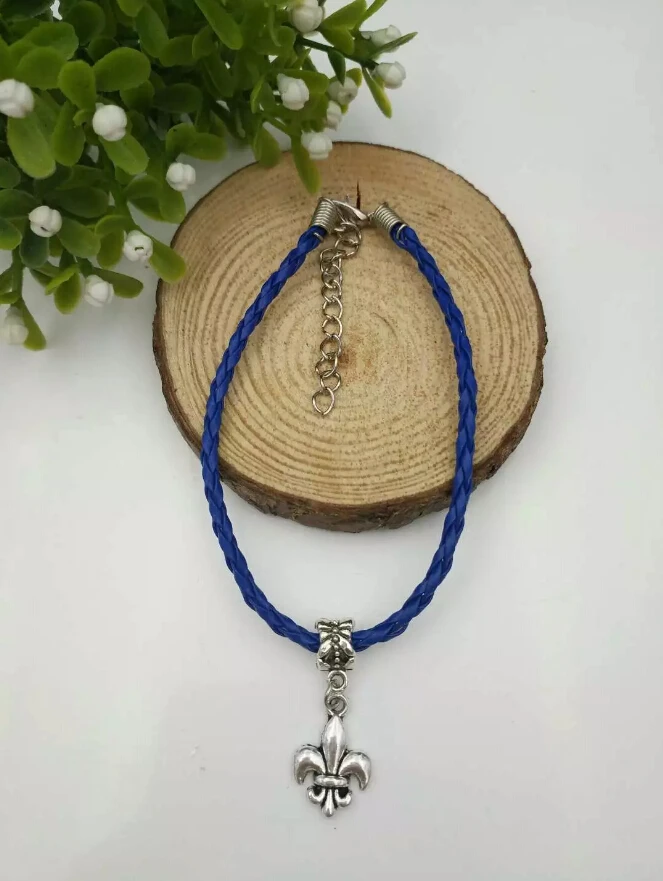 20 шт./лот Быстрая доставка Флер де Лис Висячие Бусы Кулон Разноцветные Кожаные