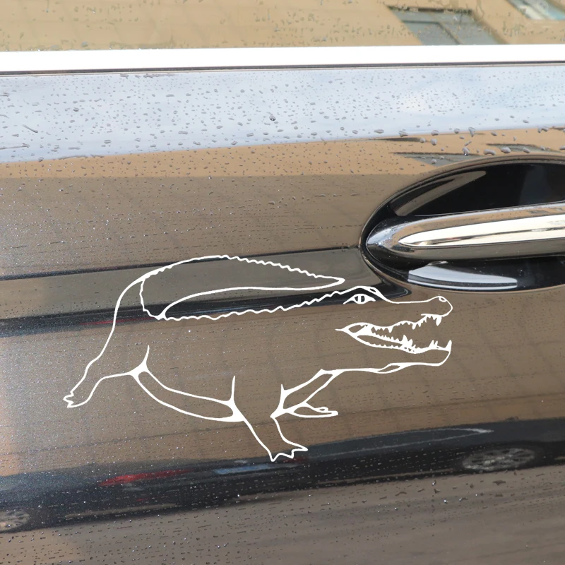 

YJZT 16.2CM*8.6CM Cartoon Crocodile Pattern Car Stickers Decoration Car Door Vinyl Decal Black/Silver C4-1430