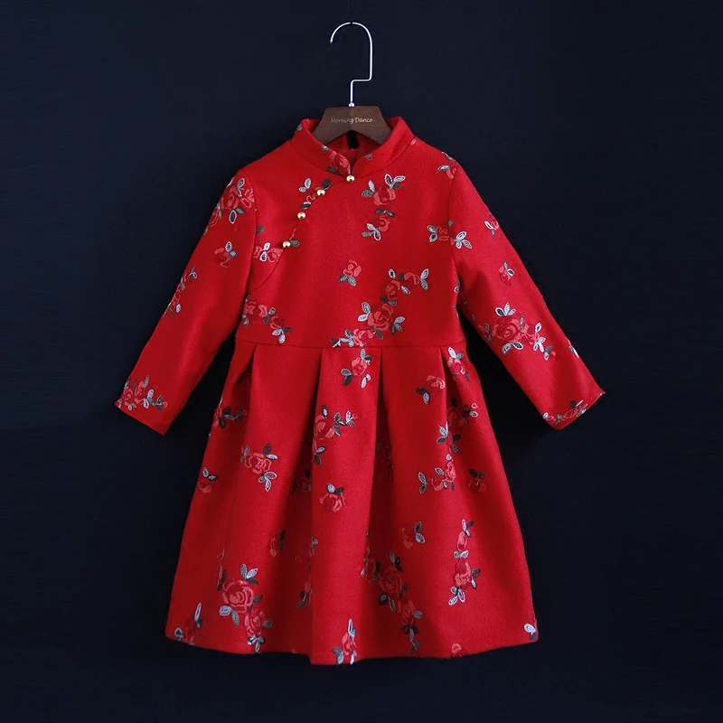 

Зимнее шерстяное платье с цветочным принтом, для мамы и дочки