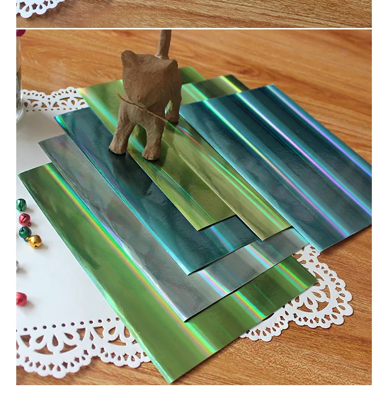

KSCRAFT A4 COLOUR SHADES HOLOGRAPHIC FOREVER GREEN 250GSM