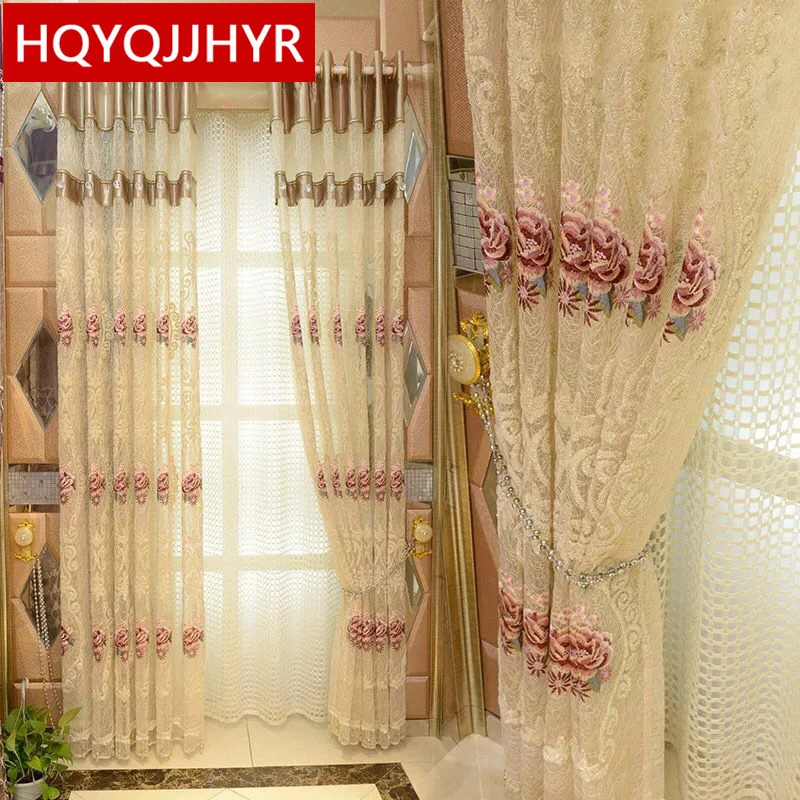 Роскошная вышитая вилла в европейском стиле гостиная декорированная эркером