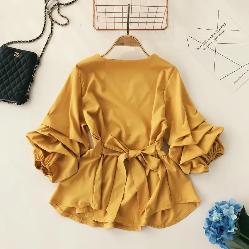 Женская блузка с длинным рукавом треугольным вырезом Новинка осени 2018 |