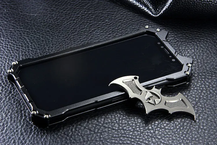 Бэтмен серии Luxury Doom сверхпрочный бронированный металлический Алюминий Чехлы для мобильных телефонов для iPhone X 8 7 6 5 5S SE 5C 6 S плюс вакуумные пакеты