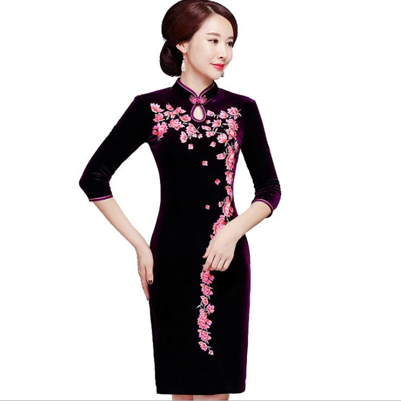 

Women Sexy Mandarin Collar Autumn Dress 2018 New Floral Embroider Dresses Vestidos Female Casual Short Dress Cheong-sam