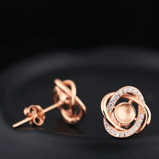 Женские серьги-гвоздики из серебра 925 пробы с кристаллами цвета розового золота
