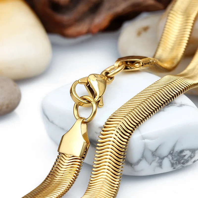 

New 8mm necklace snake bone chain titanium steel chain personality male necklace does not fade