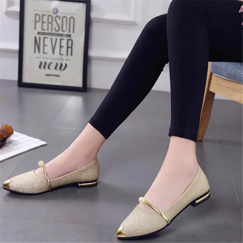 

2020 spring and autumn new pearl fashion wild casual one pedal lazy women's shoes