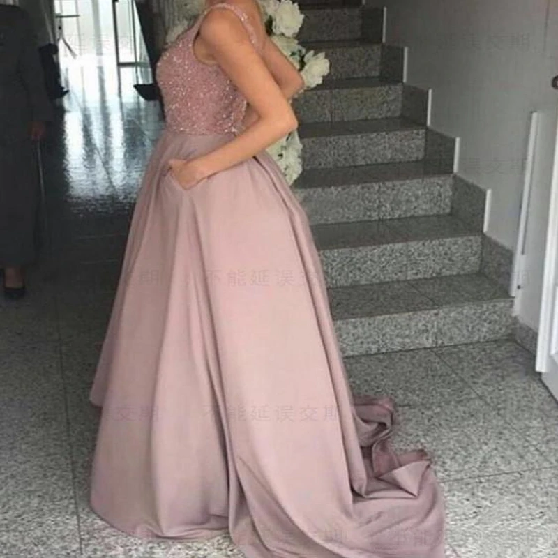 Блестящее бальное платье с бусинами и V образным вырезом для выпускного вечера 2017