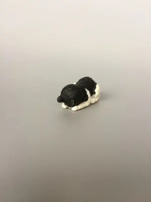 Японские подлинные партии капсулы игрушки милые домашние животные черный