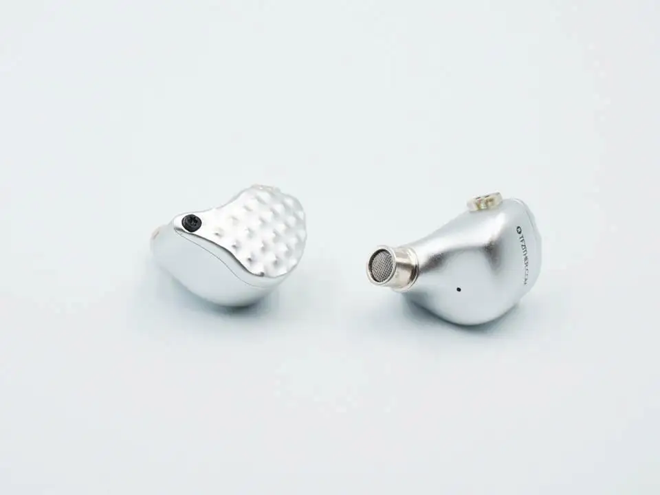 Наушники-вкладыши TFZ Серия 7 4BA + Динамический драйвер 2Pin 0 78 мм HiFi аудиофил IEMs |