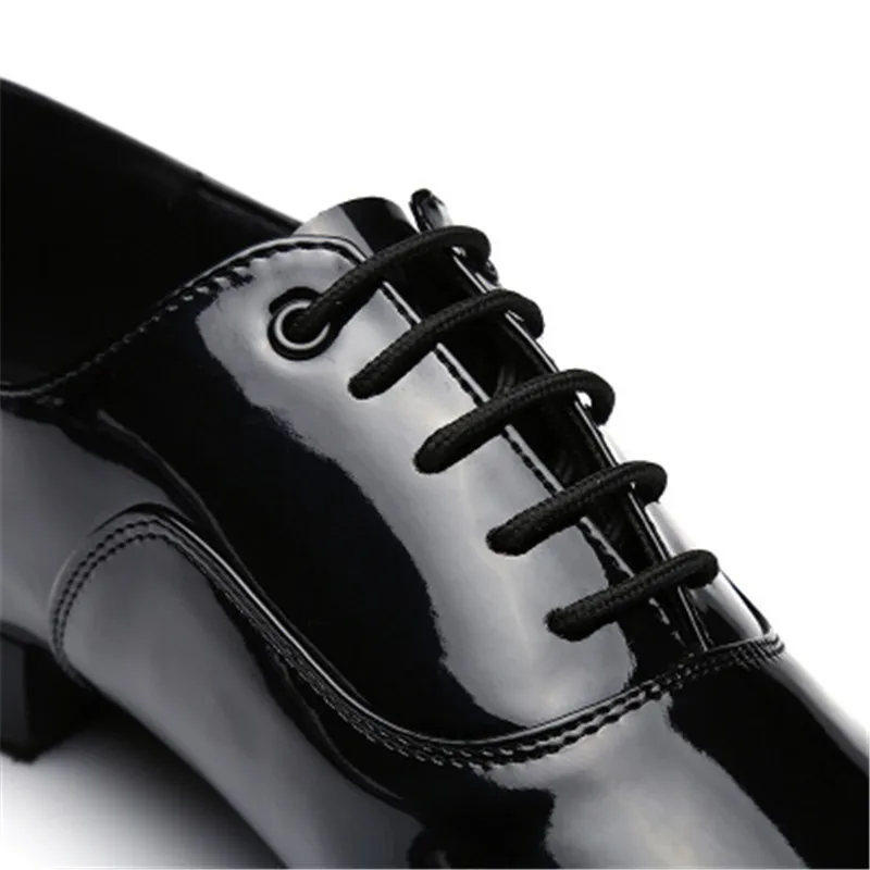 Мужские модельные туфли стильные брендовые новые современные мужские для