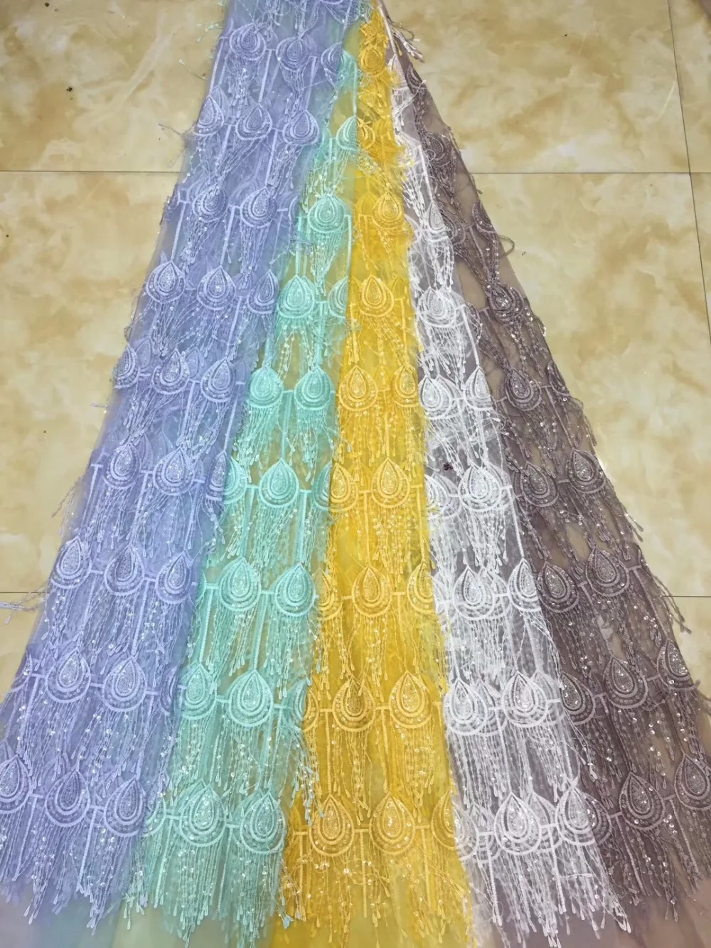 

Beautiful Design Sequined Embroidered Mesh Lace Fabric For Women Party Dress Lace African Sequins Tassel Lace Material X5