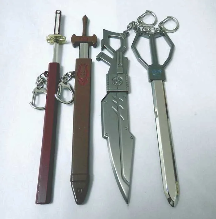 Оптовая продажа/Розничная Аниме Akame ga kill! брелок для ключей куроме в виде меча с