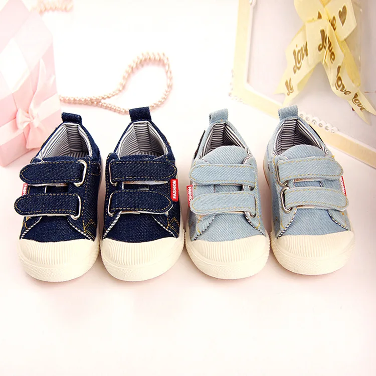 Удобные детские кроссовки для мальчиков и девочек модные парусиновые сезон