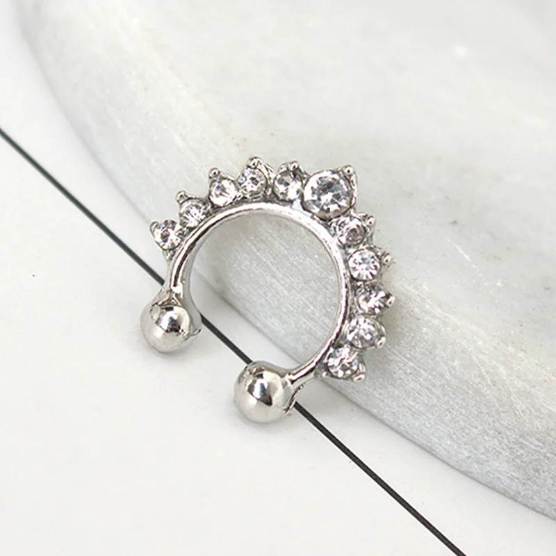 Новые модные европейские и американские серьги простые не проколотые манжеты