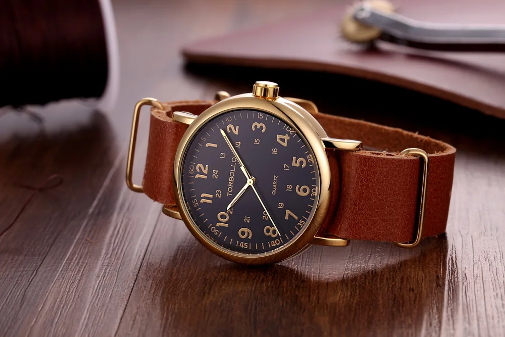 Высококачественные оригинальные новые мужские часы золотые черные повседневные