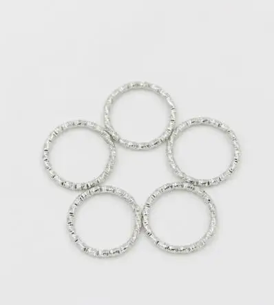 White K Горячие 100 шт 4 цвета корейский стиль круглые прыгающие кольца модные скрученные медные закрытые кольца для Diy ювелирных изделий Аксессуары - Цвет: White K
