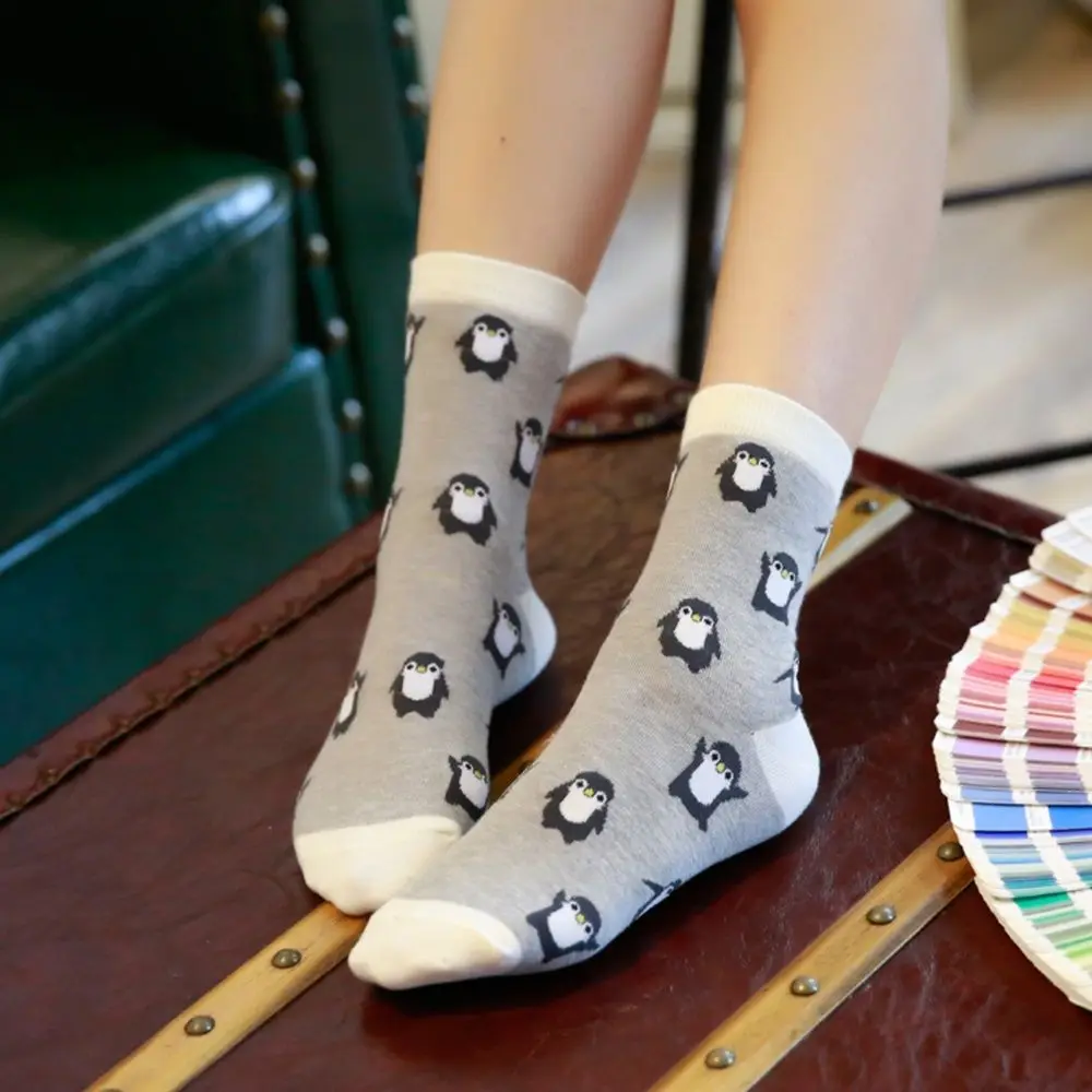 

1 Pair Fashion Cartoon Penguin Animal Women Cotton Soft Socks Ankle Socks Lady Winter Autumn Warm Comfortable Sock
