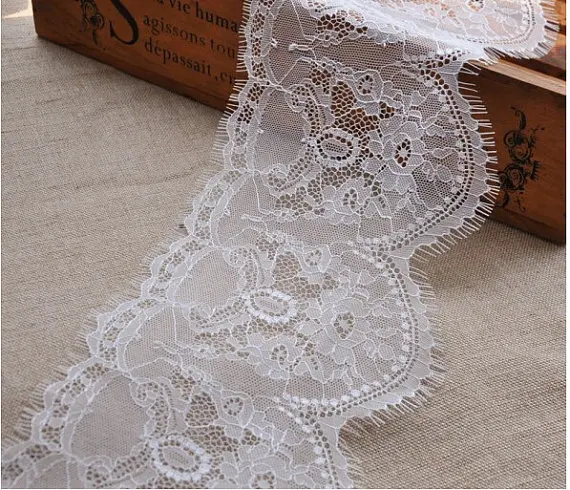 

3 yards Off White Exquisite Eyelash Lace andmade DIY Clothing Accessories Bridal Lace Trim With Retro Floral