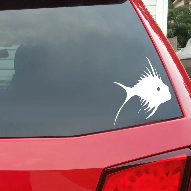 

YJZT 12.5cm*15.5cm Cartoon Personality FISH Vinyl Car-styling Car Window Sticker Decals Black Silver C11-0054