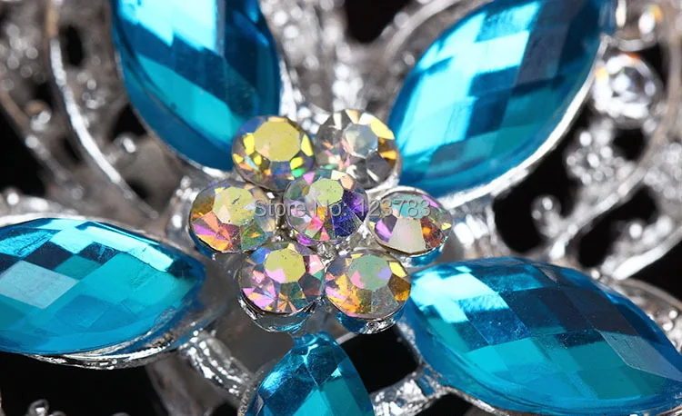 2017 Fashion Delicate Rhinestone Brooch 5 Valve Crystal Cat-Eye Stone Corsage Personality Flower Pin Cape Buckle Female | Украшения и