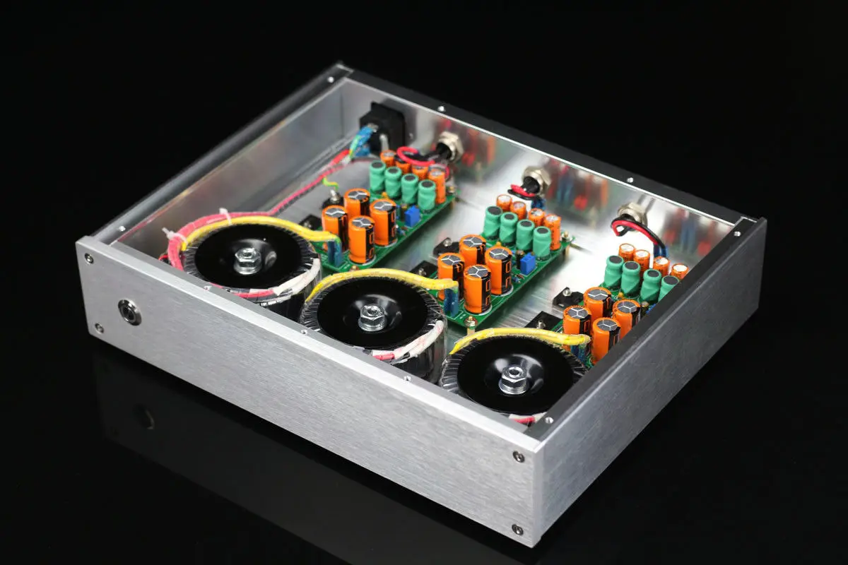 ZEROZONE Hi-Fi готовой 3 way линейного источника питания (DC5V-24V на выбор) 2.5A L5-22 |