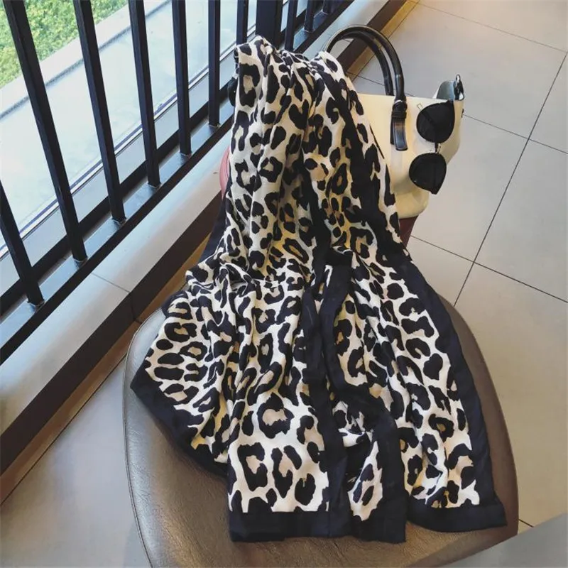luxury winter classic leopard print oversize cotton shawls towels Muslim hijab scarves wraps pushmina 10pcs fast shipping |