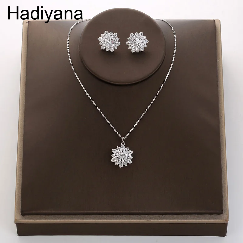 Hadiyana Высокое качество циркон кулон набор Мода Леди Снежинка серьги Кулон