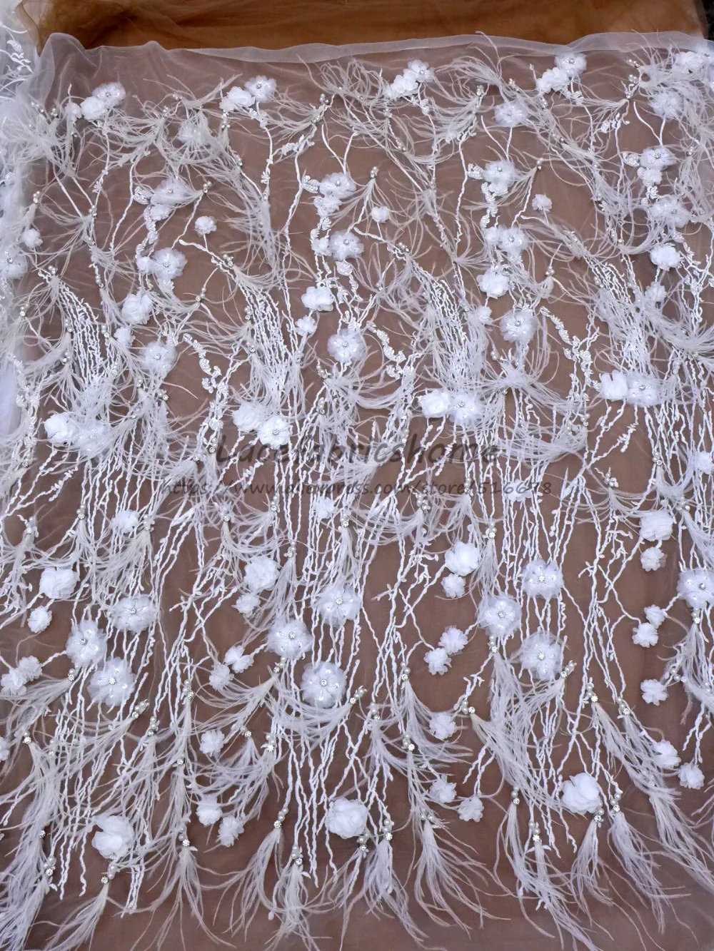 1 ярд Off white/темно-розового цвета, ручная работа, 3D цветы жемчуг перо свадьбное платье со стразами кружевной ткани 51 ''ширина 1 ярд