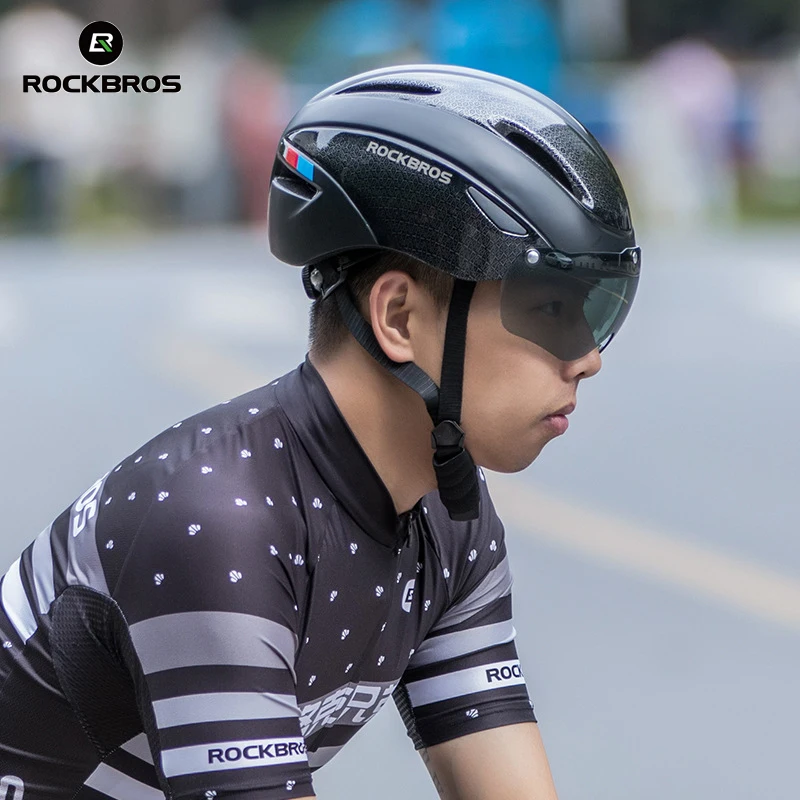 Велосипедный шлем ROCKBROS ультралегкий дышащий удобный с магнитной пряжкой для