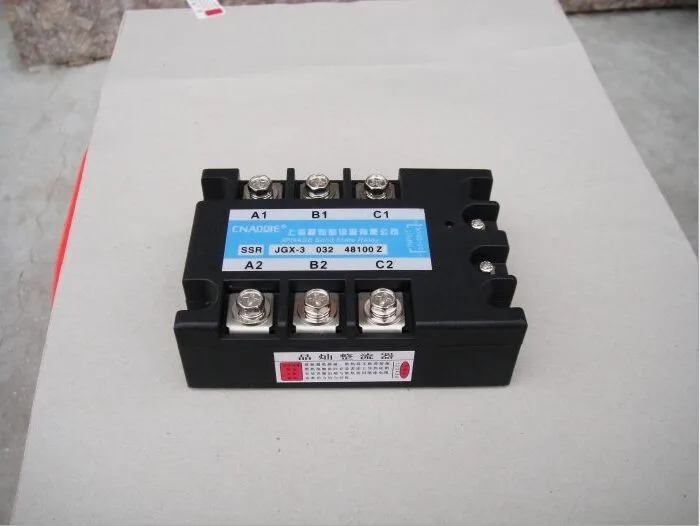 

Новинка! Трехфазное твердотельное реле JGX-3DA 032 48100 SSR 100A