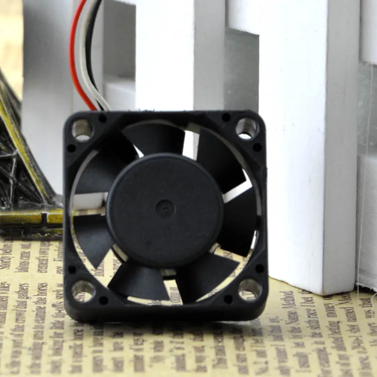 Новый оригинальный C3010T12M DC12V 0.08A 3 см маленький вентилятор охлаждающий