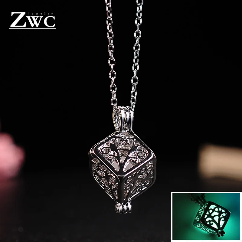 ZWC Модное Новое индивидуальное светящееся ожерелье с Луной для женщин и мужчин, очаровательное полое светящееся металлическое ожерелье из нержавеющей стали, подарок - Окраска металла: Green 1
