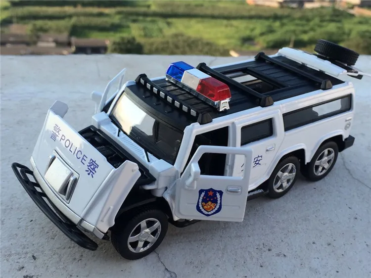 1:32, шесть патронов Hummer, полицейская мигающая литая под давлением модель автомобиля с оттягиванием, четыре двери, открытая модель, игрушки, автомобиль для детей, подарки