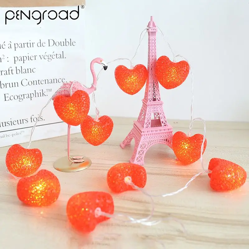 Светодиодная гирлянда с розовым сердечком 6 м на батарейках светодиодная