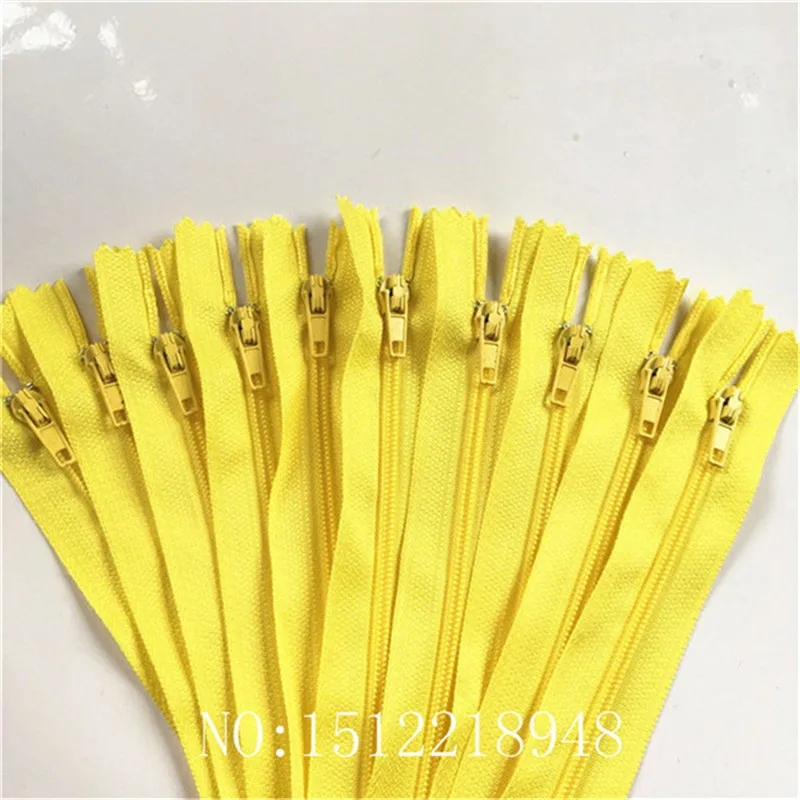 

50pcs ( 8 Inch ) 20 CM Yellow Nylon Coil Zippers Tailor Sewer Craft Crafter's &FGDQRS #3 Closed End