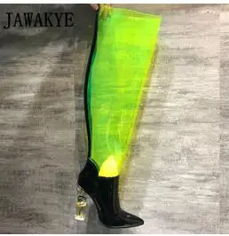 light green Прозрачные зеленые прозрачные женские высокие сапоги из ПВХ со стразами на необычном высоком каблуке; коллекция года; непромокаемые сапоги для подиума; сапоги до колена с острым носком - Цвет: light green