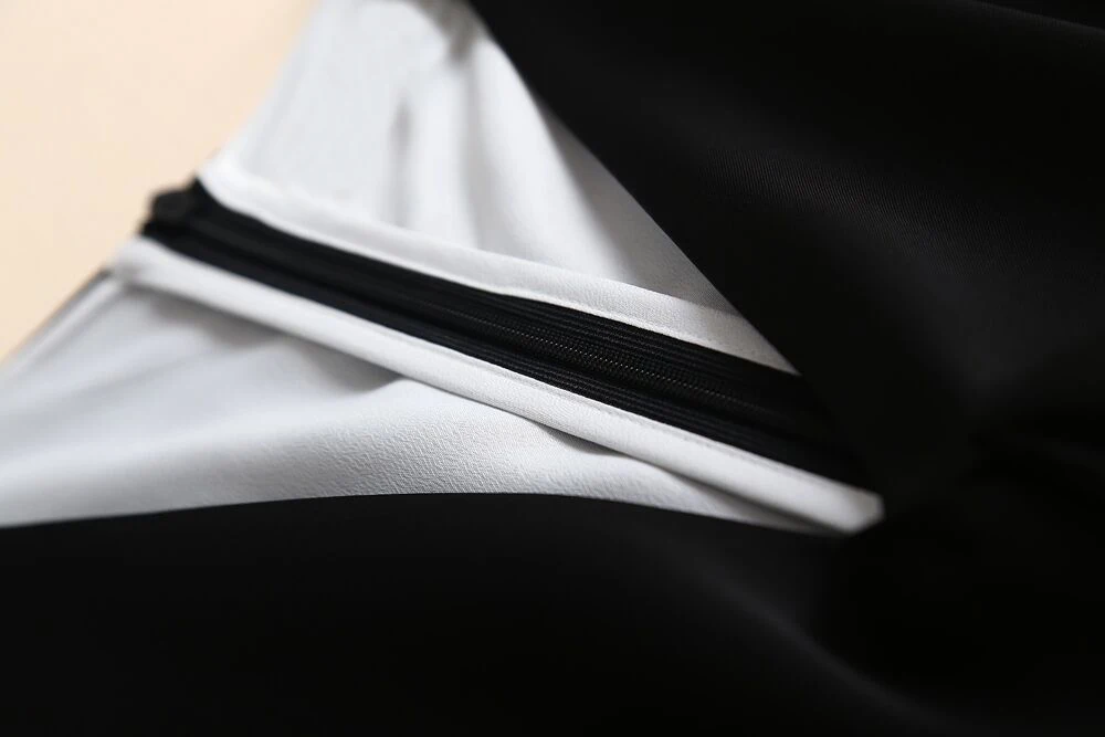 Женский комбинезон с V-образным вырезом черный белый в стиле пэчворк Новое